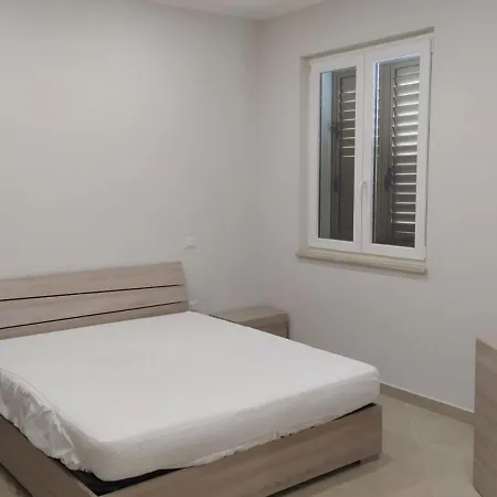 Appartamento Simplistic In With Balcony Cirò Marina