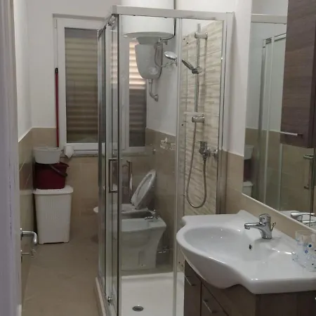 Simplistic In With Balcony Appartamento